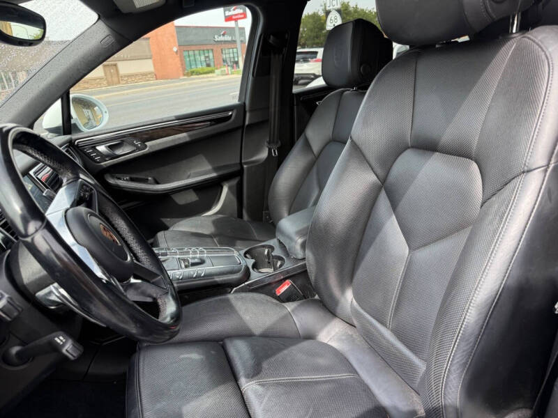 2017 Porsche Macan S