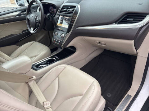 2019 Lincoln MKC Premiere