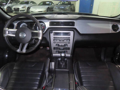 2013 Ford Mustang V6 Premium