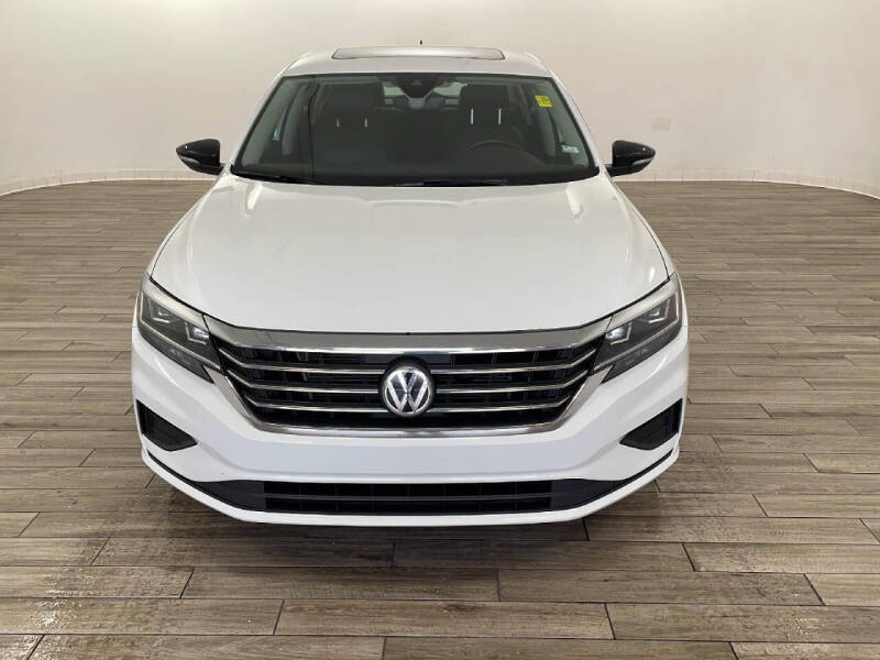 Used 2022 Volkswagen Passat Limited Edition with VIN 1VWBA7A35NC007987 for sale in Florissant, MO