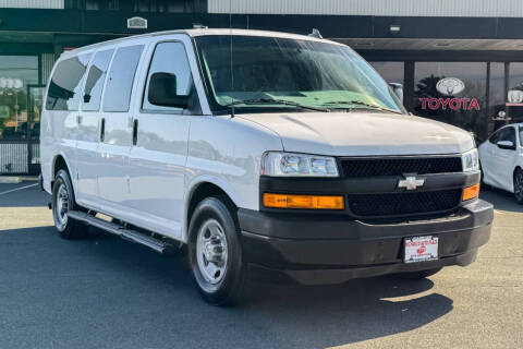 2018 Chevrolet Express LS 2500