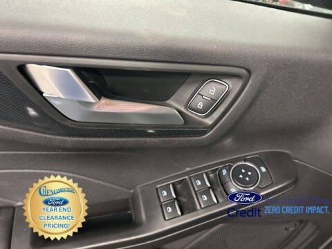 2026 Ford Escape Hybrid ST-Line Select