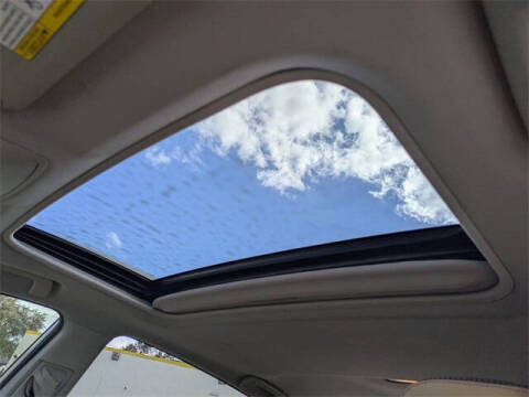 2017 Toyota RAV4 Hybrid Limited