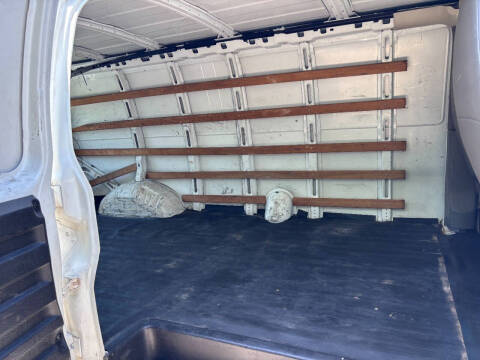 2013 Chevrolet Express 2500