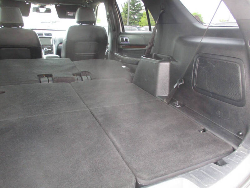2017 Ford Explorer Platinum