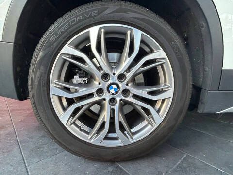 2017 BMW X1 xDrive28i