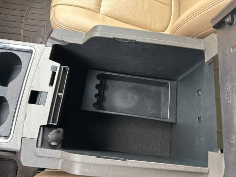 2013 Ford F-350 Super Duty Lariat