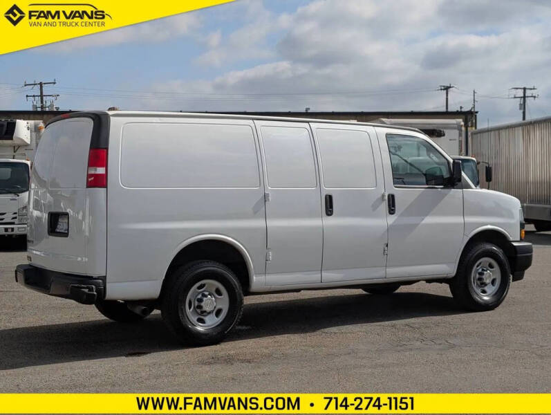 2023 Chevrolet Express 2500