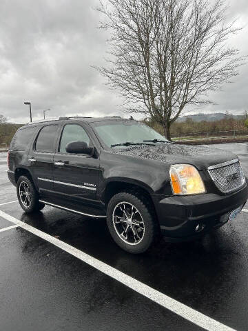 2010 GMC Yukon Denali