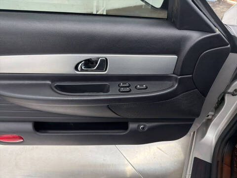 2005 Ford Thunderbird Deluxe