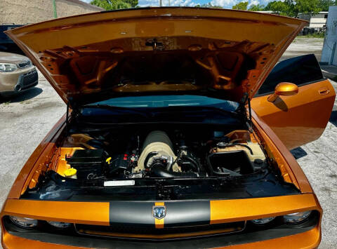 2010 Dodge Challenger SRT8