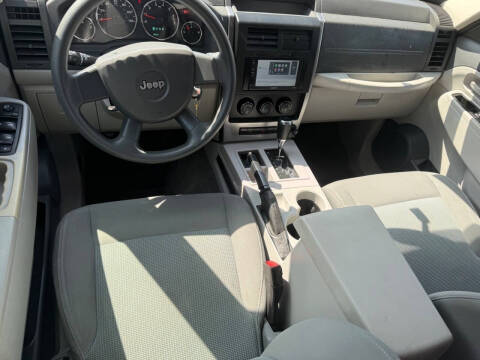 2008 Jeep Liberty Sport