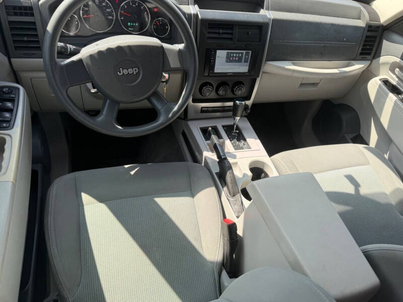 2008 Jeep Liberty Sport