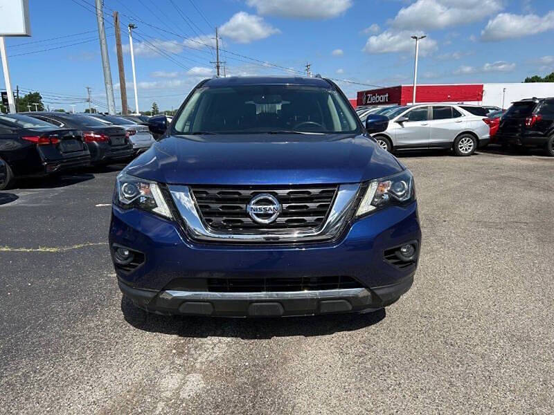 2017 Nissan Pathfinder SL
