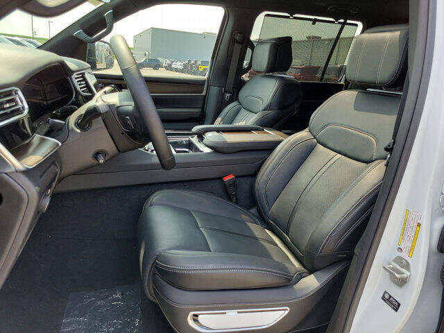 2023 Jeep Grand Wagoneer