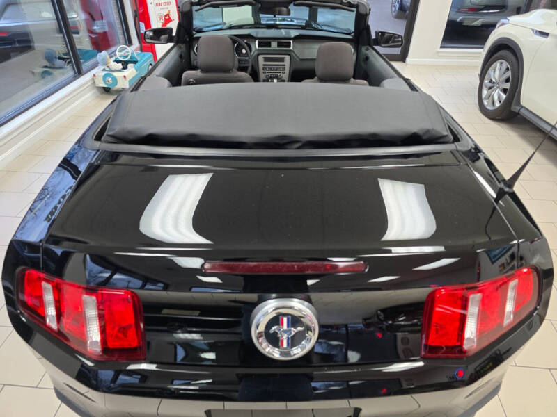 2012 Ford Mustang V6