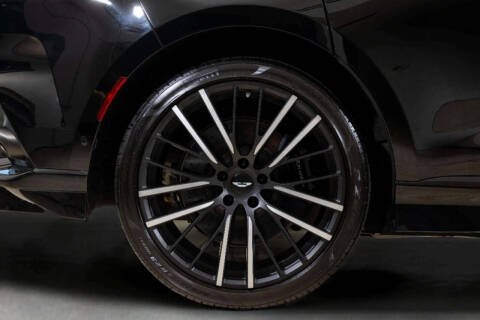 2025 Aston Martin DBX 707