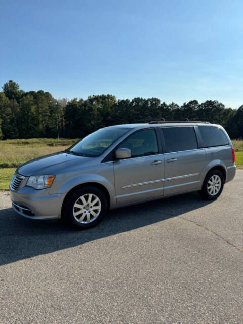 2016 Chrysler Town and Country for sale at Hanks Auto Sales in Coats, NC