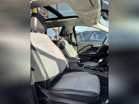 2019 Ford Escape Titanium