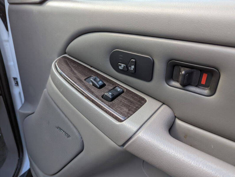 2003 GMC Yukon XL Denali