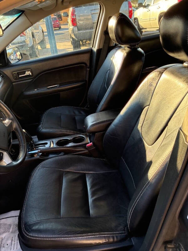 2011 Ford Fusion SEL