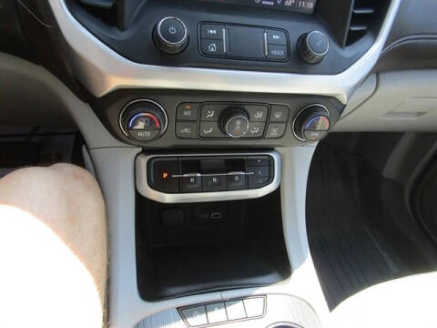 2021 GMC Acadia SLT