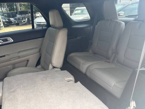 2011 Ford Explorer XLT