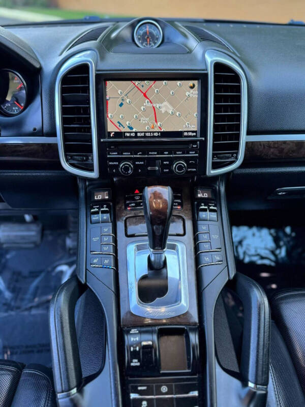 2016 Porsche Cayenne