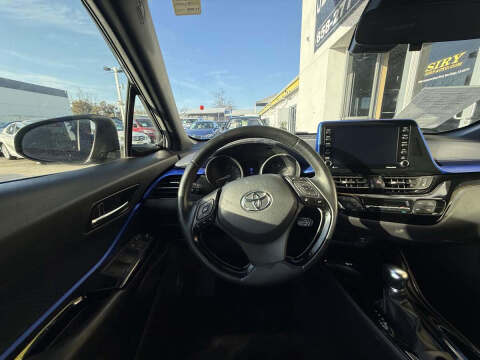 2020 Toyota C-HR XLE