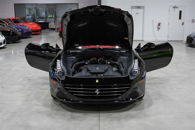 2015 Ferrari California T