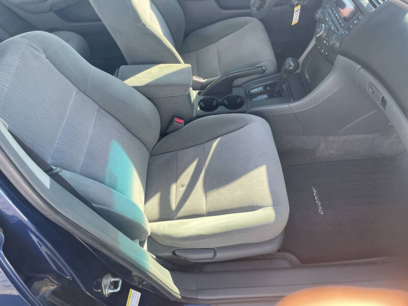 2004 Honda Accord LX V-6