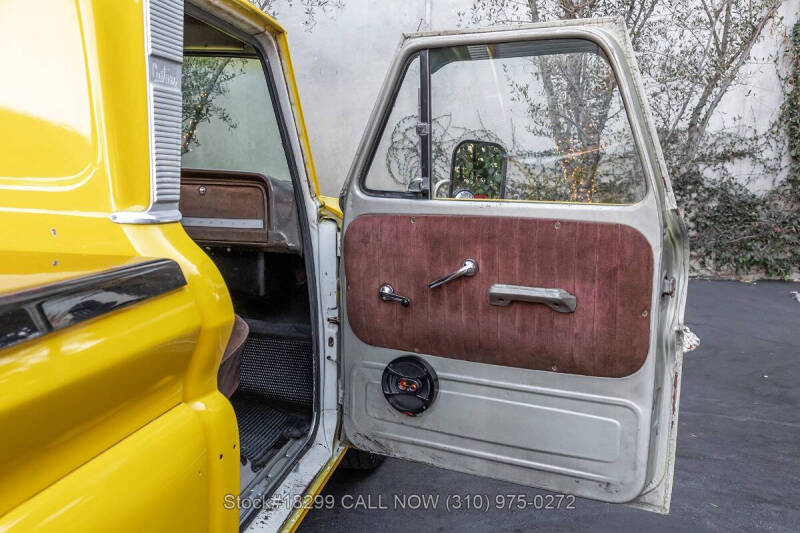 1966 Chevrolet C/K 20 Series