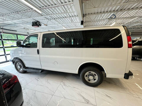 2016 Chevrolet Express LT 3500