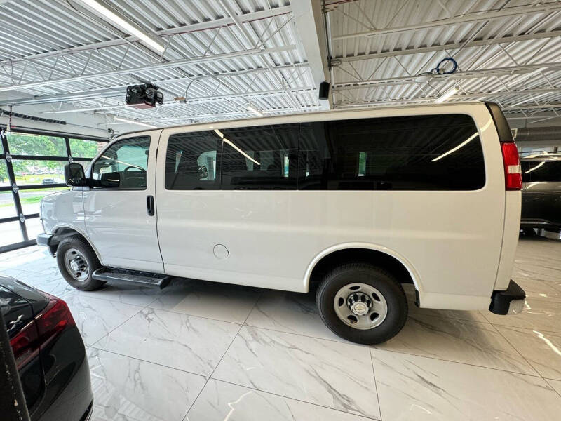 2016 Chevrolet Express LT 3500