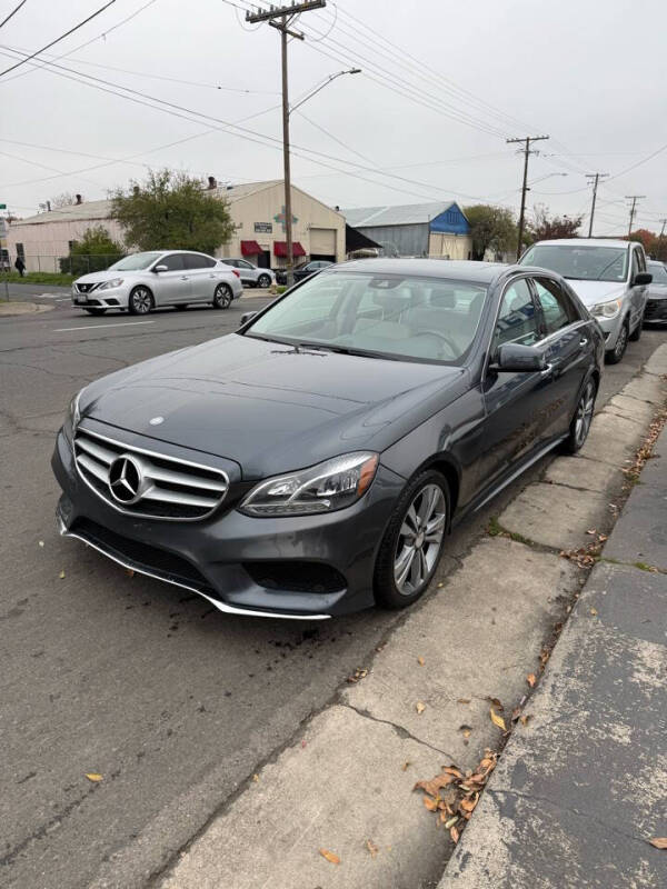 2014 Mercedes-Benz E-Class E350 Sport's photo