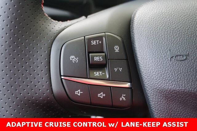 2025 Ford Escape Hybrid ST-Line