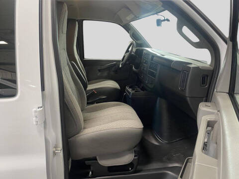 2026 Chevrolet Express 2500