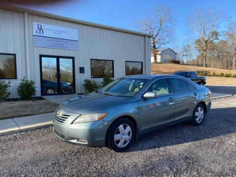 2007 Toyota Camry for sale at B & B AUTO SALES INC in Odenville AL
