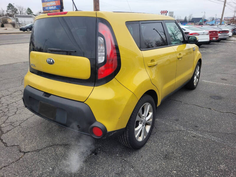 2014 Kia Soul +