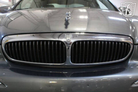 2002 Jaguar X-Type 2.5