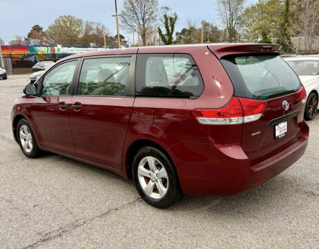 2014 Toyota Sienna L 7-Passenger