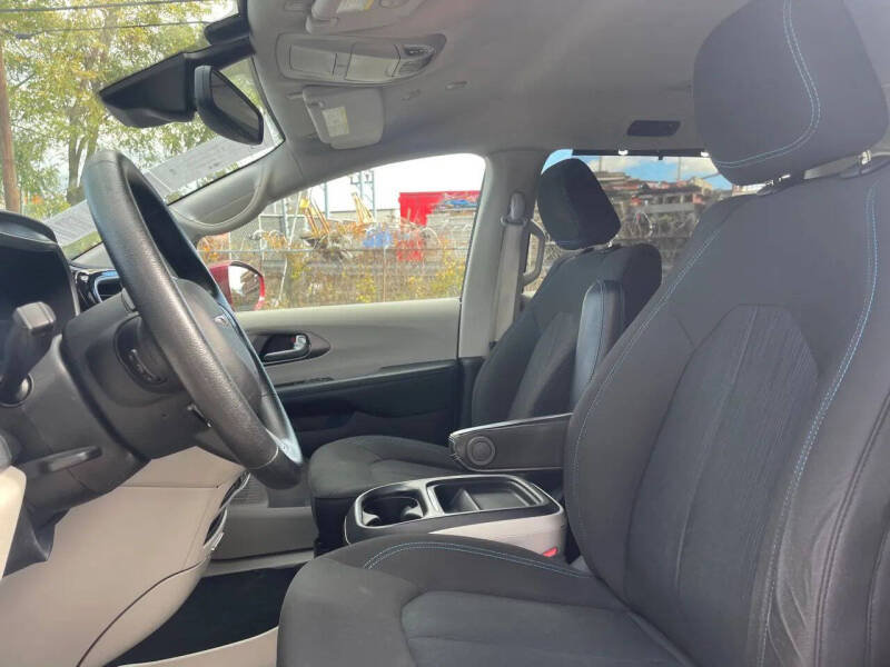 2021 Chrysler Pacifica Touring