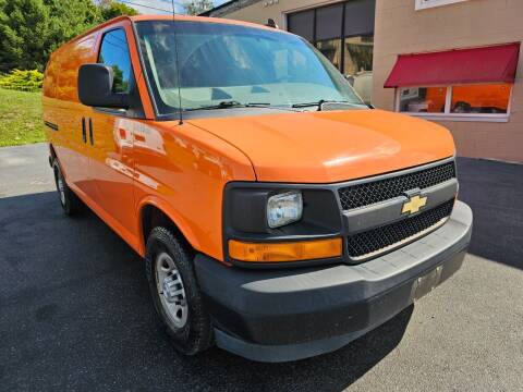 2017 Chevrolet Express for sale at I-Deal Cars LLC in York PA