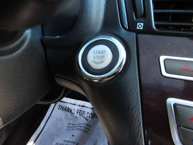 2018 Infiniti Q70 3.7 Luxe