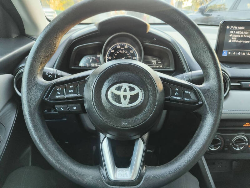 2019 Toyota Yaris LE