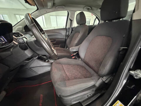 2017 Chevrolet Sonic LT Auto