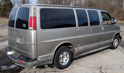 2001 Chevrolet Express G1500 LT