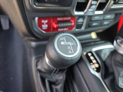 2025 Jeep Gladiator NightHawk