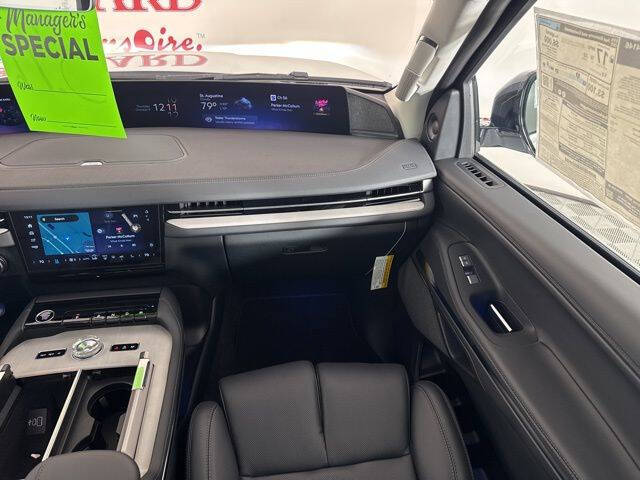 2025 Lincoln Navigator L Reserve