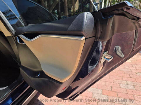 2015 Tesla Model S